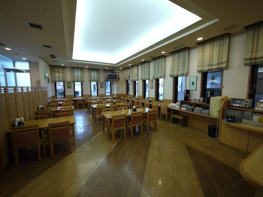 Hotel Route-Inn Sapporo Kitayojo Bagian luar foto